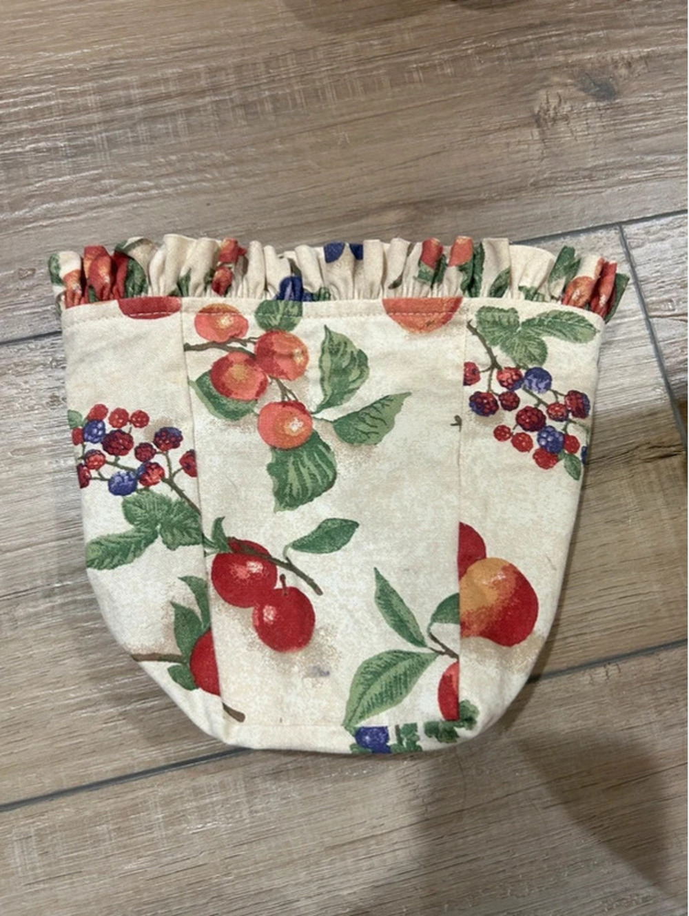 Longaberger small spoon basket liner fruit medley
